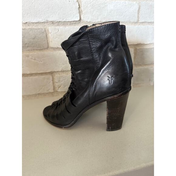 Frye Sofia Black‎ Leather Booties Size 9 - Picture 6 of 9